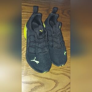 Kids Puma Black and Neon Green Sneakers 12.5
